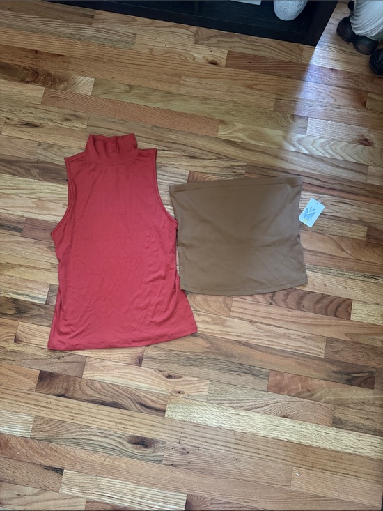 Universal Thread Tops - NWT Universal Thread Bundle of 2 Summer Tops Size Medium